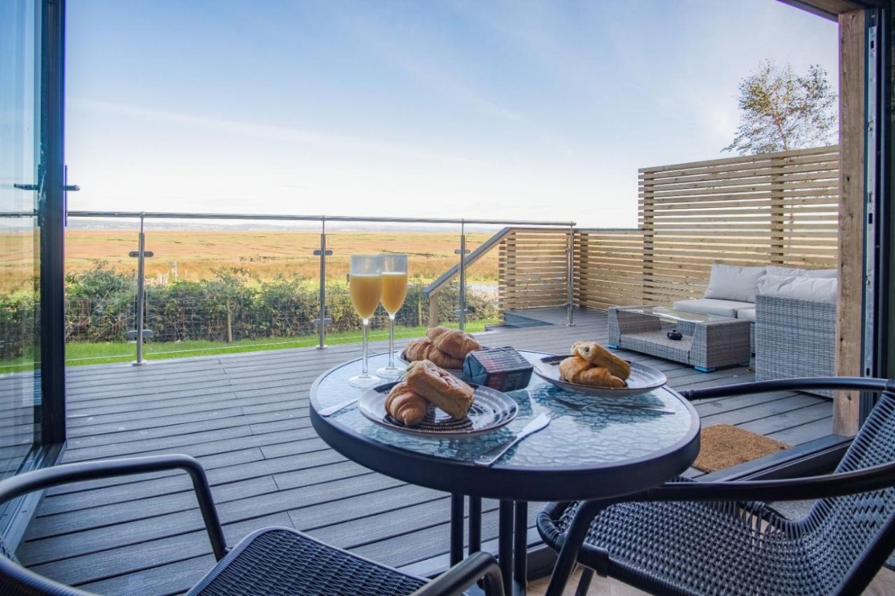 Villa The Rhossili Bay Secret Swansea Exterior foto